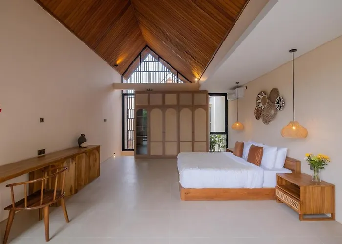 Holiday home Large Private Pool Border Canggu & Pererenan