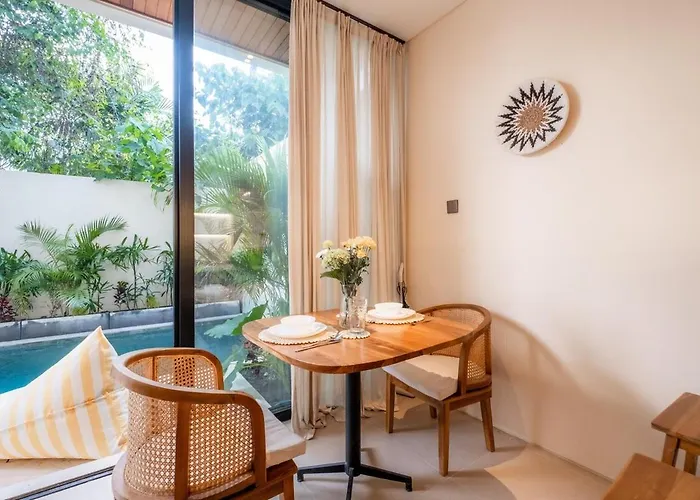 Large Private Pool Border Canggu & Pererenan Holiday home