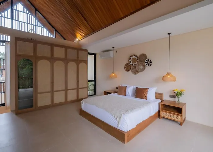 Holiday home Large Private Pool Border Canggu & Pererenan