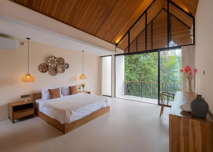 Large Private Pool Border Canggu & Pererenan * Dalung (Bali)