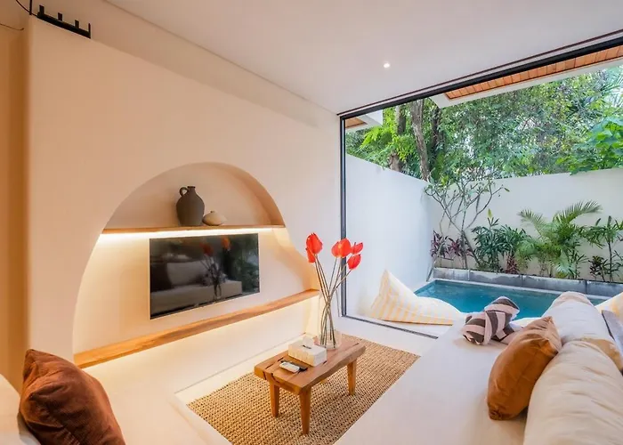 Holiday home Large Private Pool Border Canggu & Pererenan *