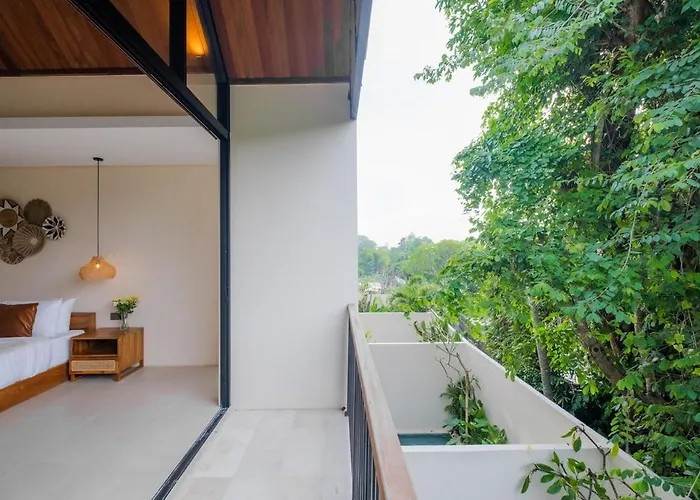 Large Private Pool Border Canggu & Pererenan